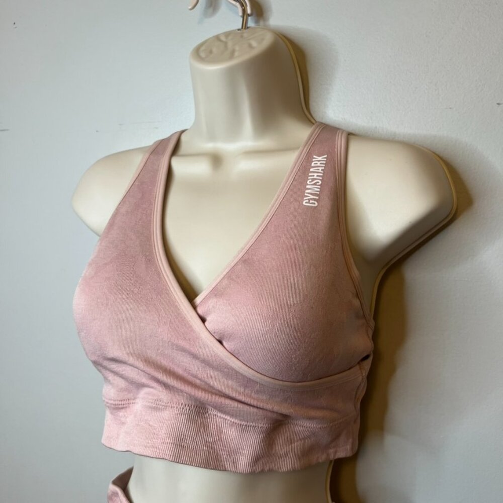 Gymshark Pink Sports Bra (M)